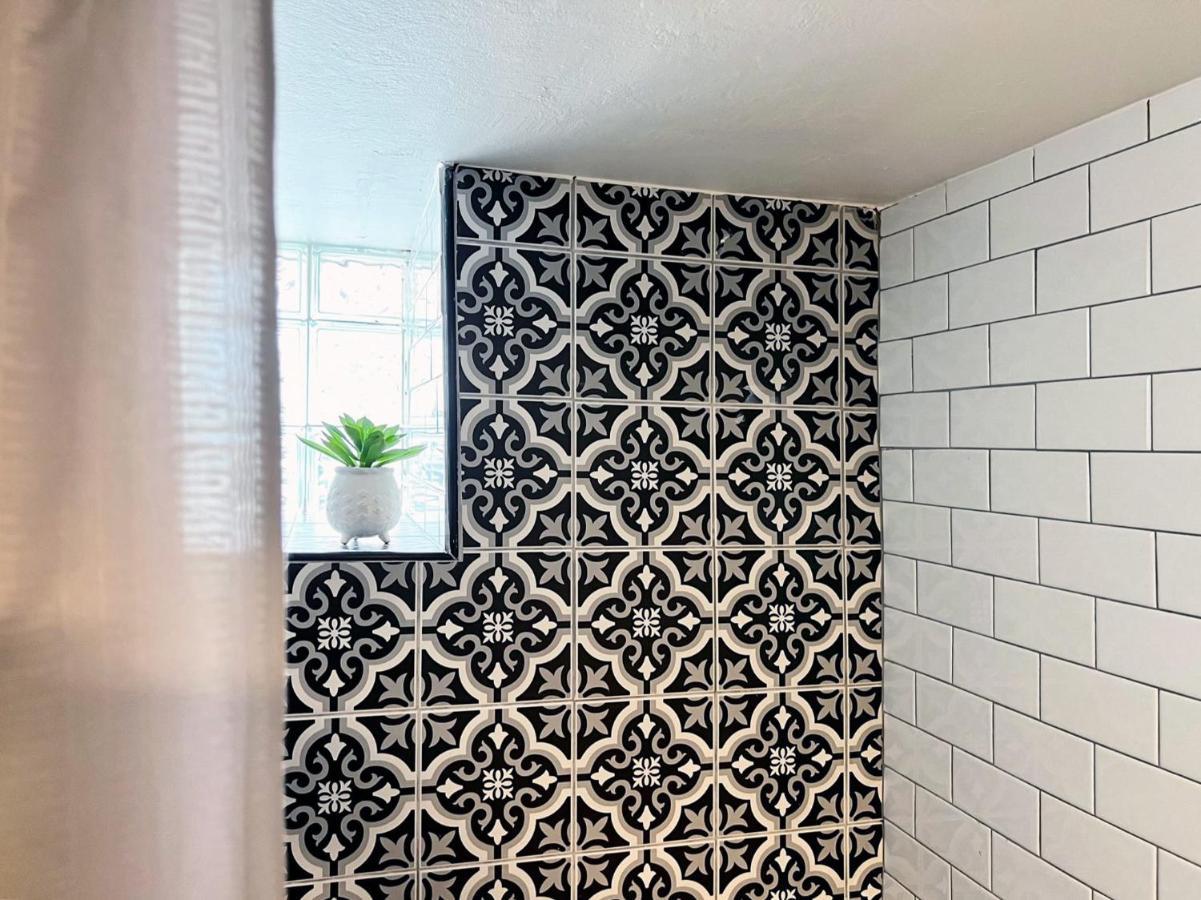 Extended Available: 420 Friendly * Pittsburgh